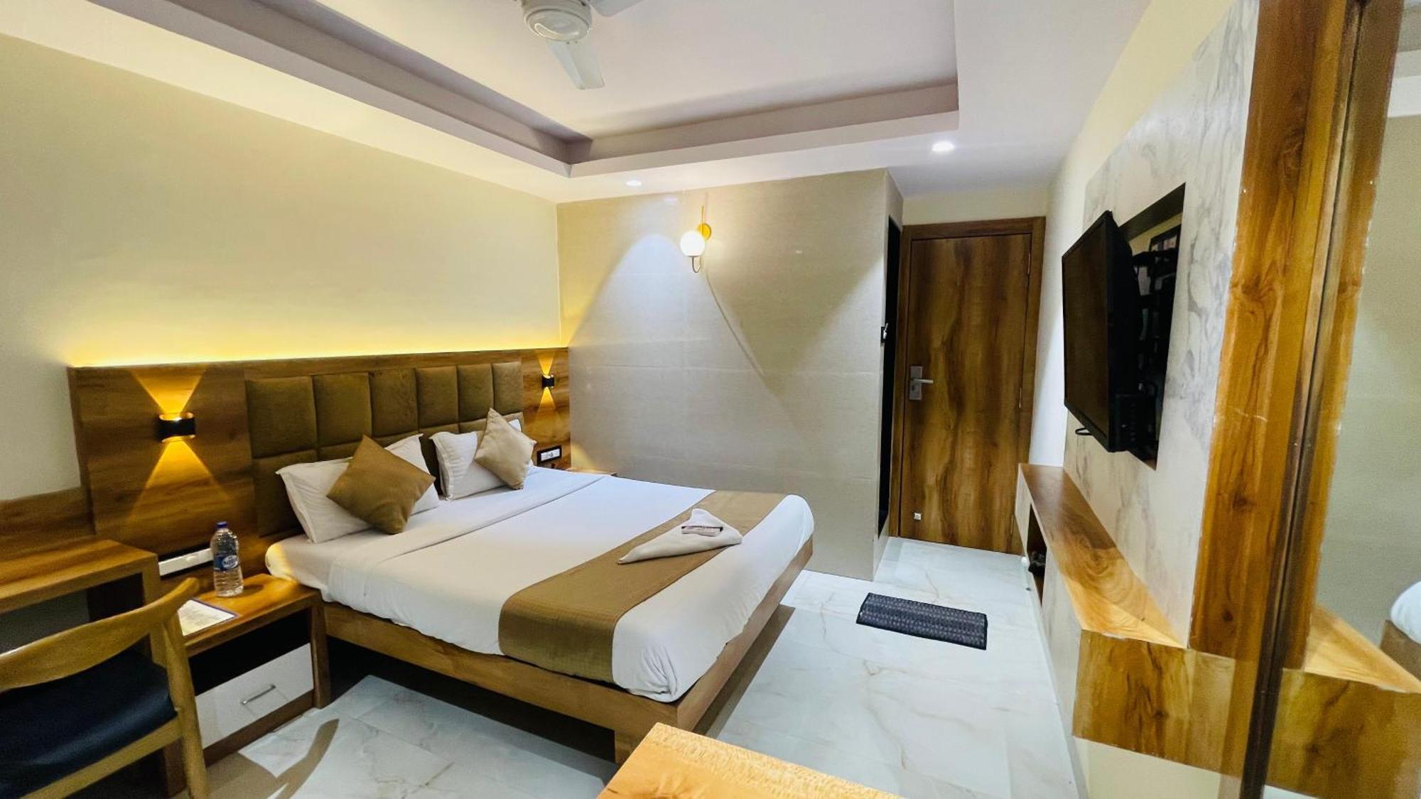 Hotel Arma Residency Mumbai Bagian luar foto