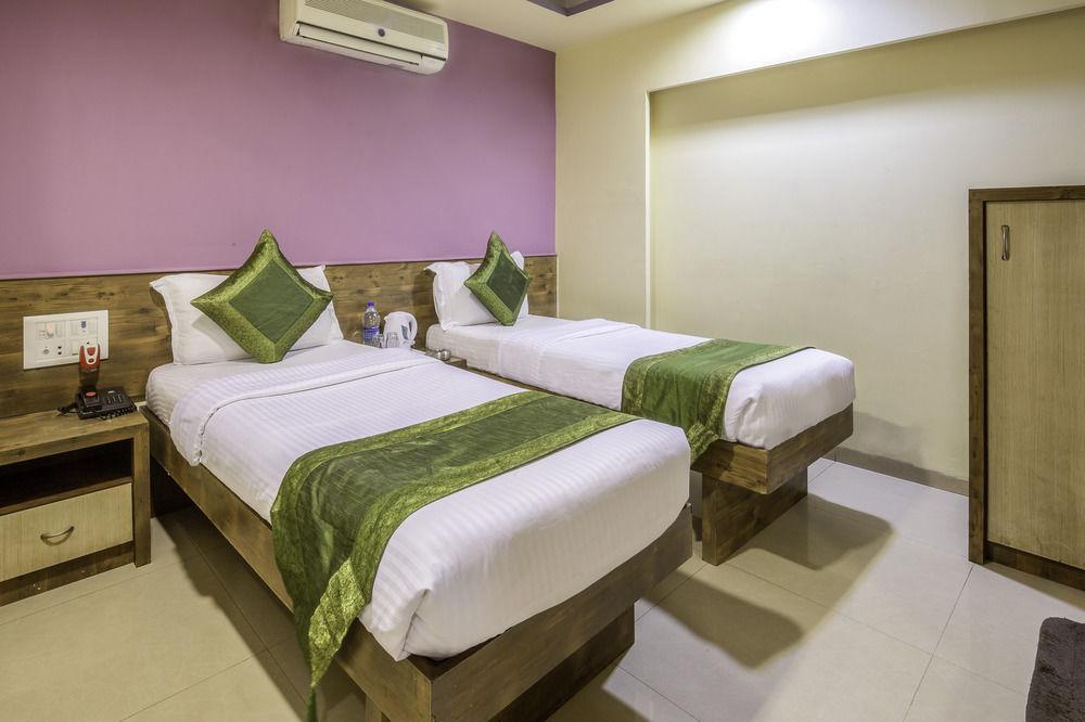 Hotel Arma Residency Mumbai Bagian luar foto