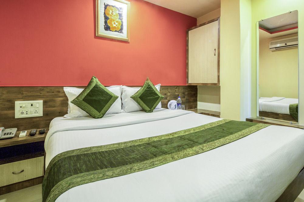 Hotel Arma Residency Mumbai Bagian luar foto