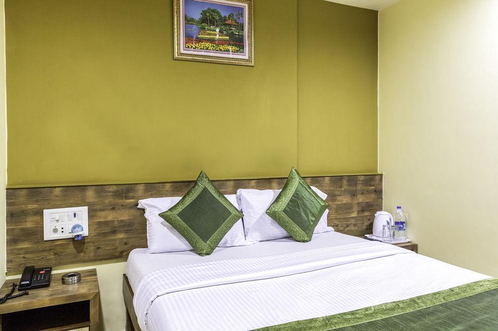 Hotel Arma Residency Mumbai Bagian luar foto
