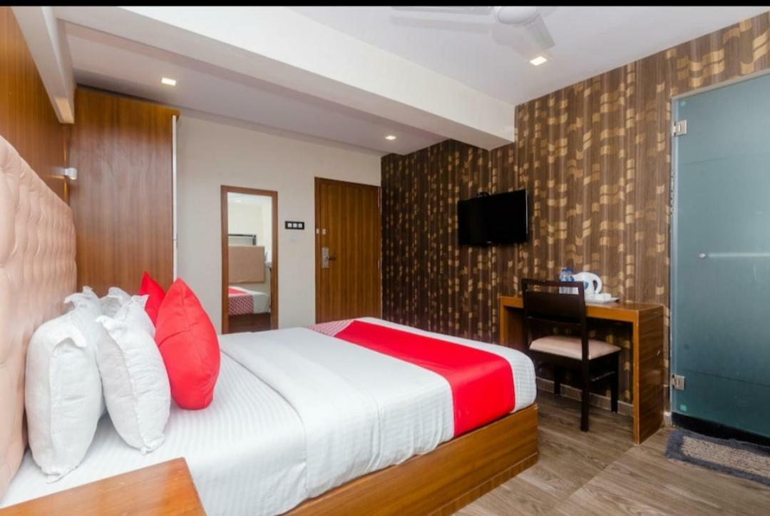 Hotel Arma Residency Mumbai Bagian luar foto