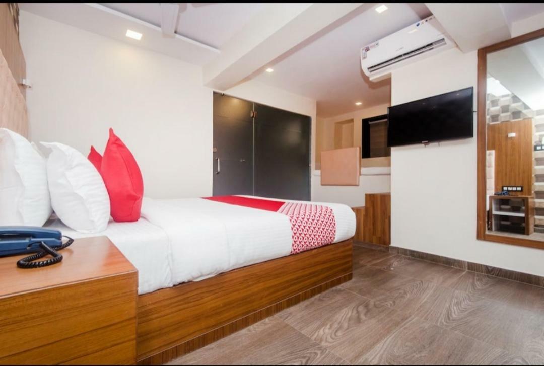 Hotel Arma Residency Mumbai Bagian luar foto